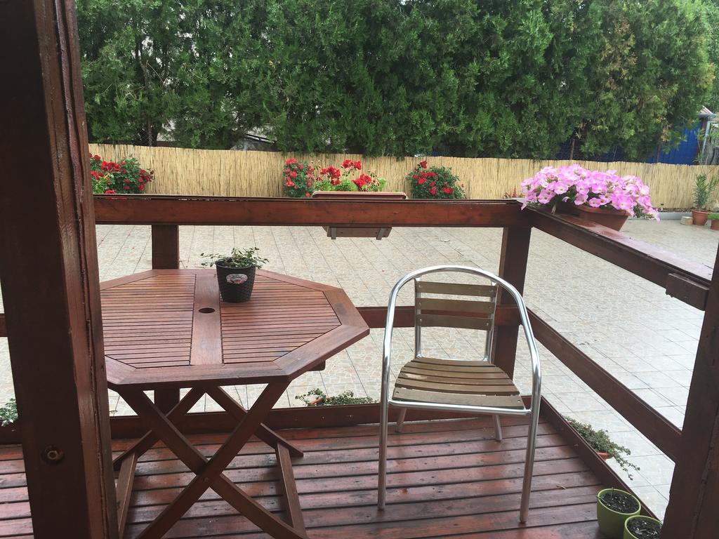 Abszolut Hotel Es Panzio Nyírbátor Εξωτερικό φωτογραφία